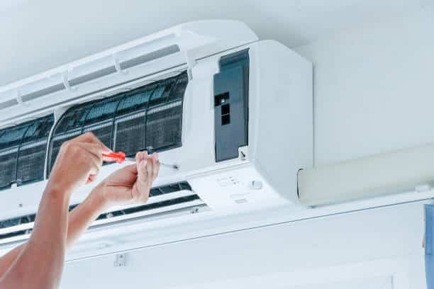 Why Ductless Mini-Split Systems Are Ideal for Modern Homes
