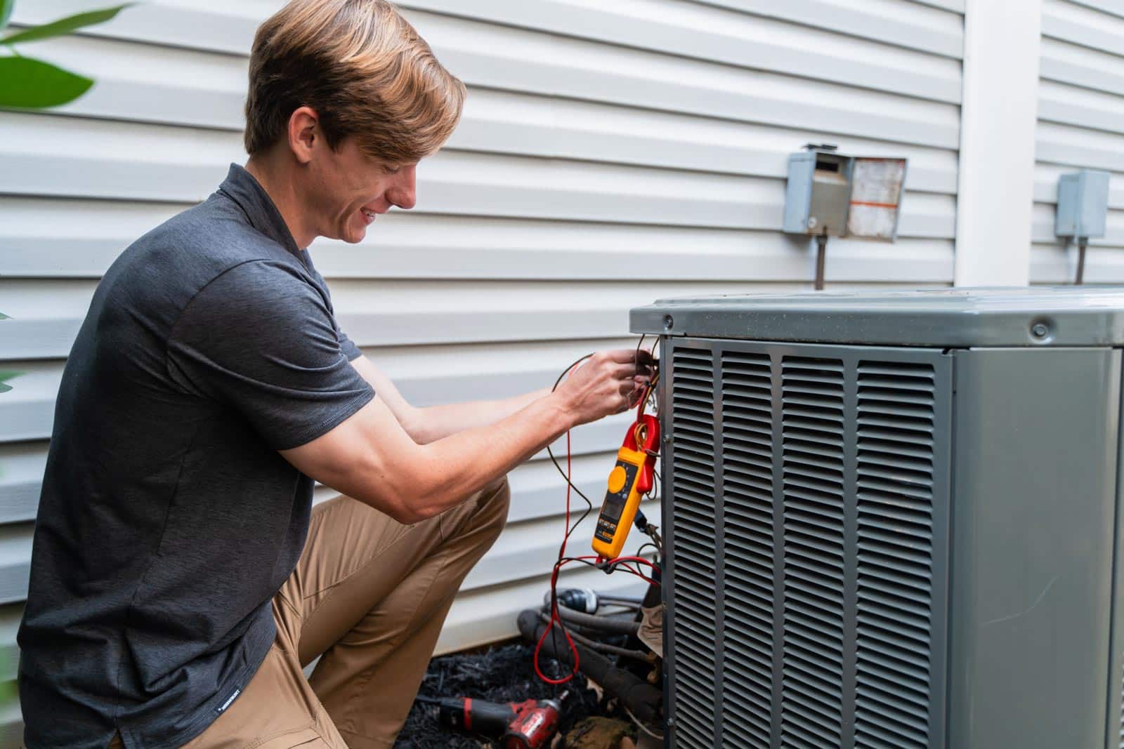 What to Do When Your AC Goes Out in the Middle of Summer
